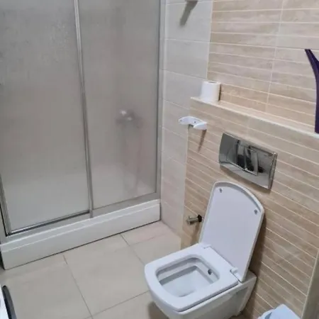 شقة A Cozy Flat Near It All! اسطنبول