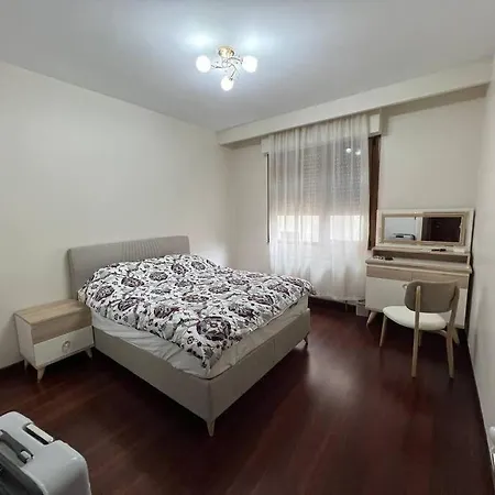 アパート A Cozy Flat Near It All! *